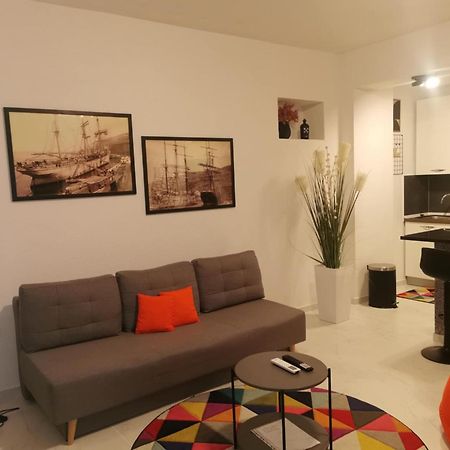 Guesthouse Nadia 센 외부 사진