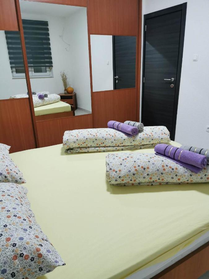 Guesthouse Nadia 센 외부 사진