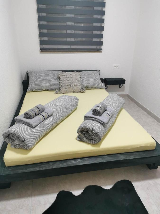 Guesthouse Nadia 센 외부 사진