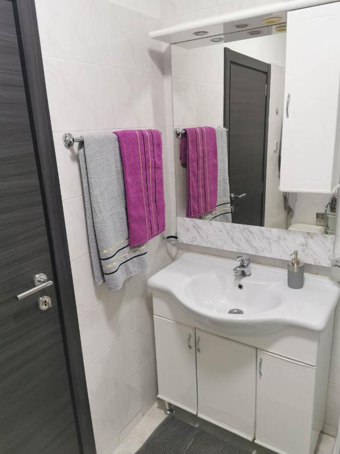 Guesthouse Nadia 센 외부 사진