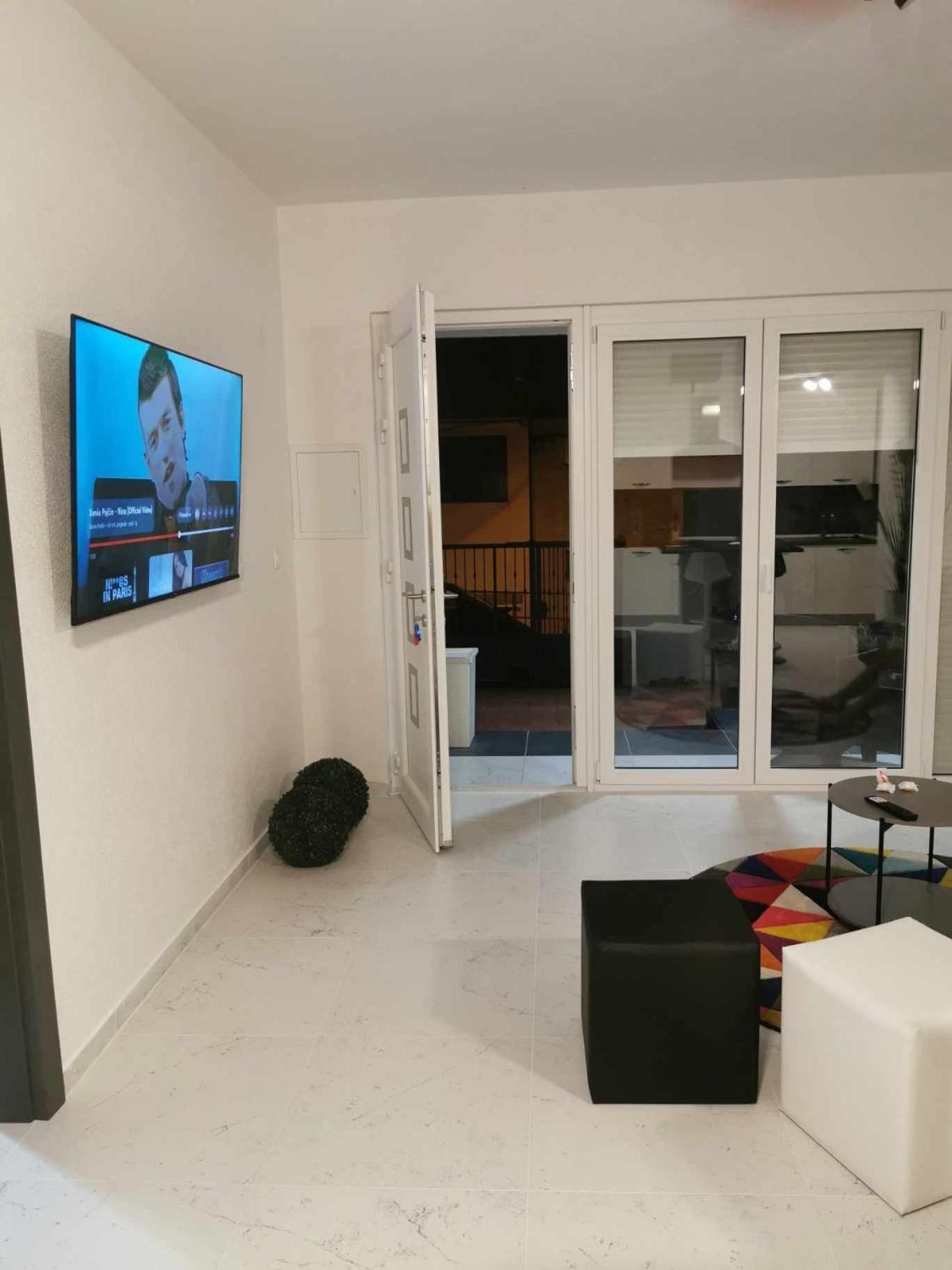 Guesthouse Nadia 센 외부 사진